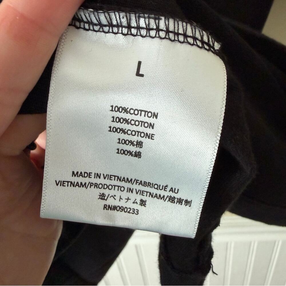 Fear of God Essentials | Crewneck Short Sleeve T-Shirt Rubber Logo Black Large - Picture 7 of 7